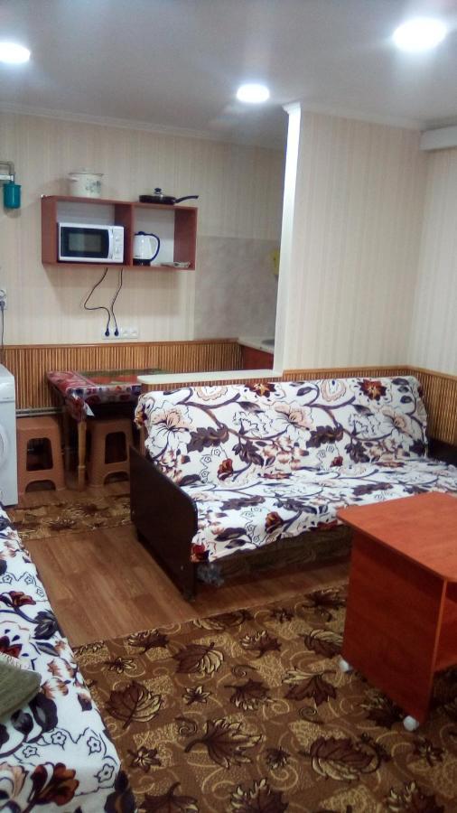 1-Я Слободская, 17А, Угол Проспекта Центрального, 3 Дивана, Wi-Fi, Отдельный Вход. Nikolayev Exterior foto